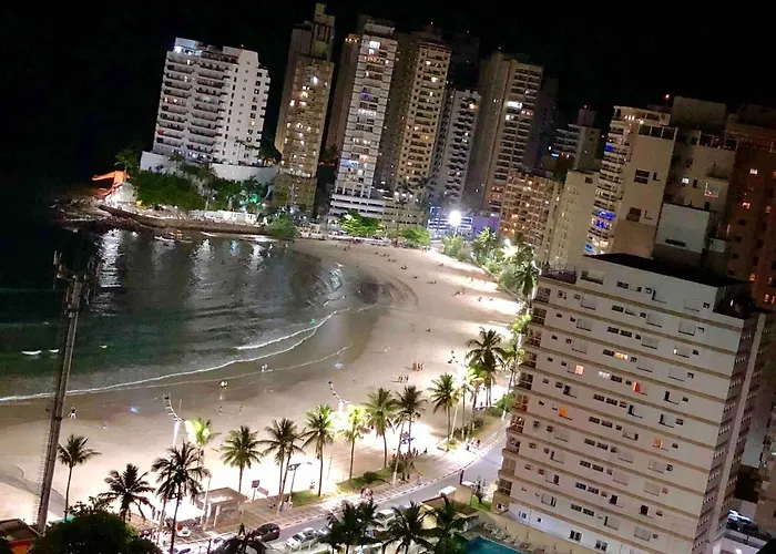 Vista panorâmica nas Asturias Apartamento Guarujá