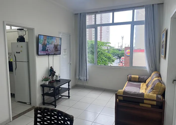 Apartamento 2 suítes Pitangueiras Guarujá